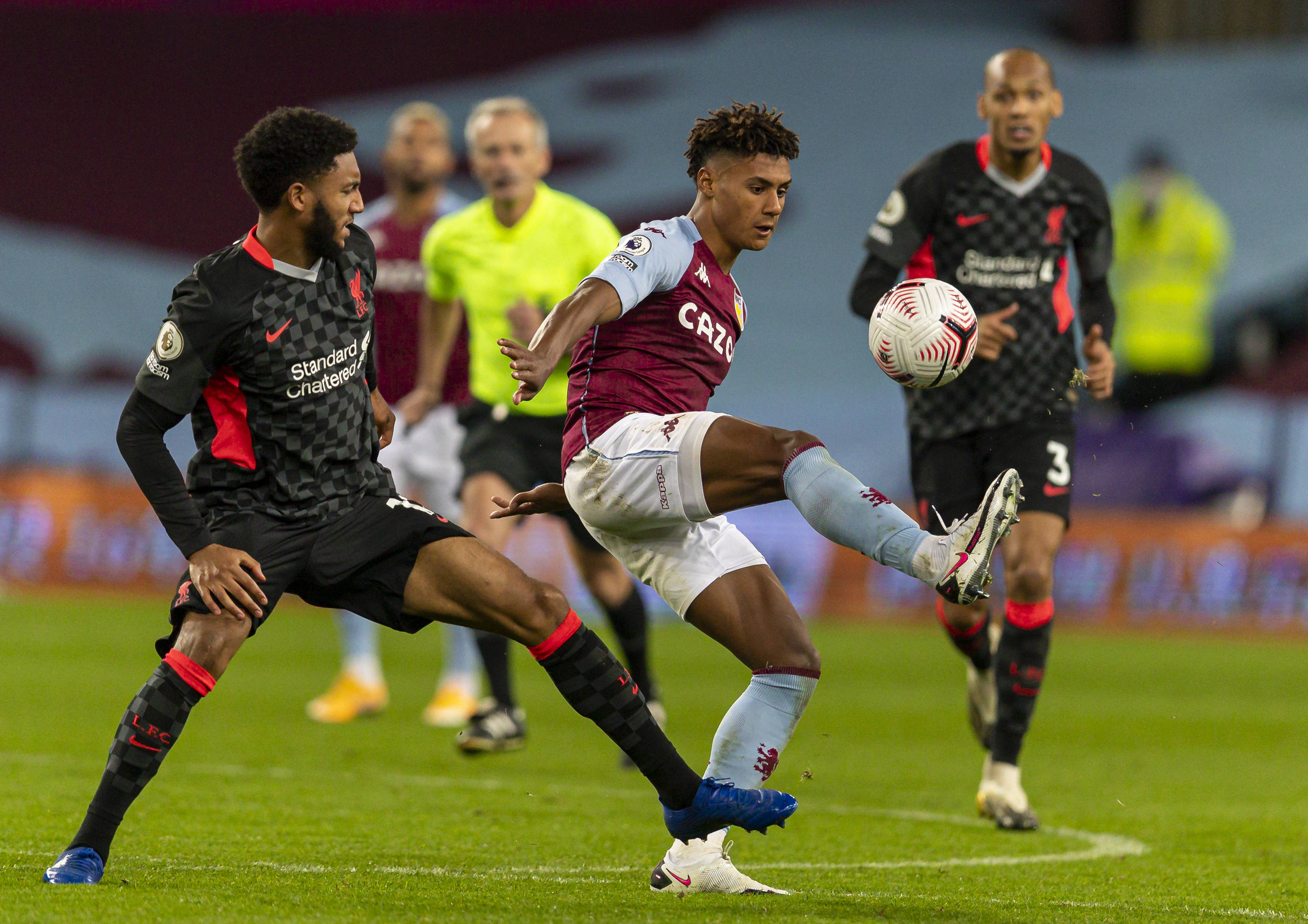 和敏锐的球 和敏锐的球