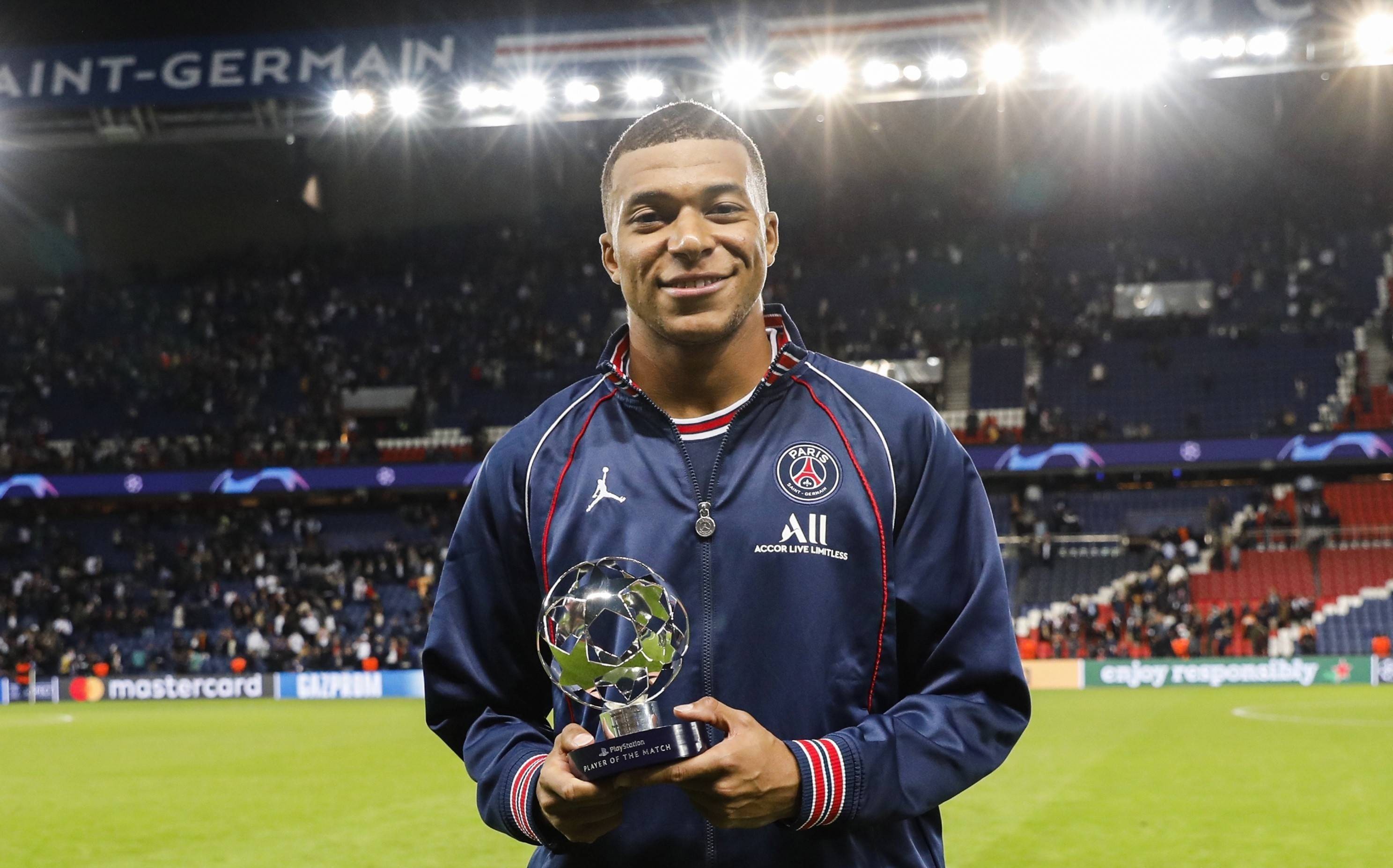 中完成出手 中完成出手